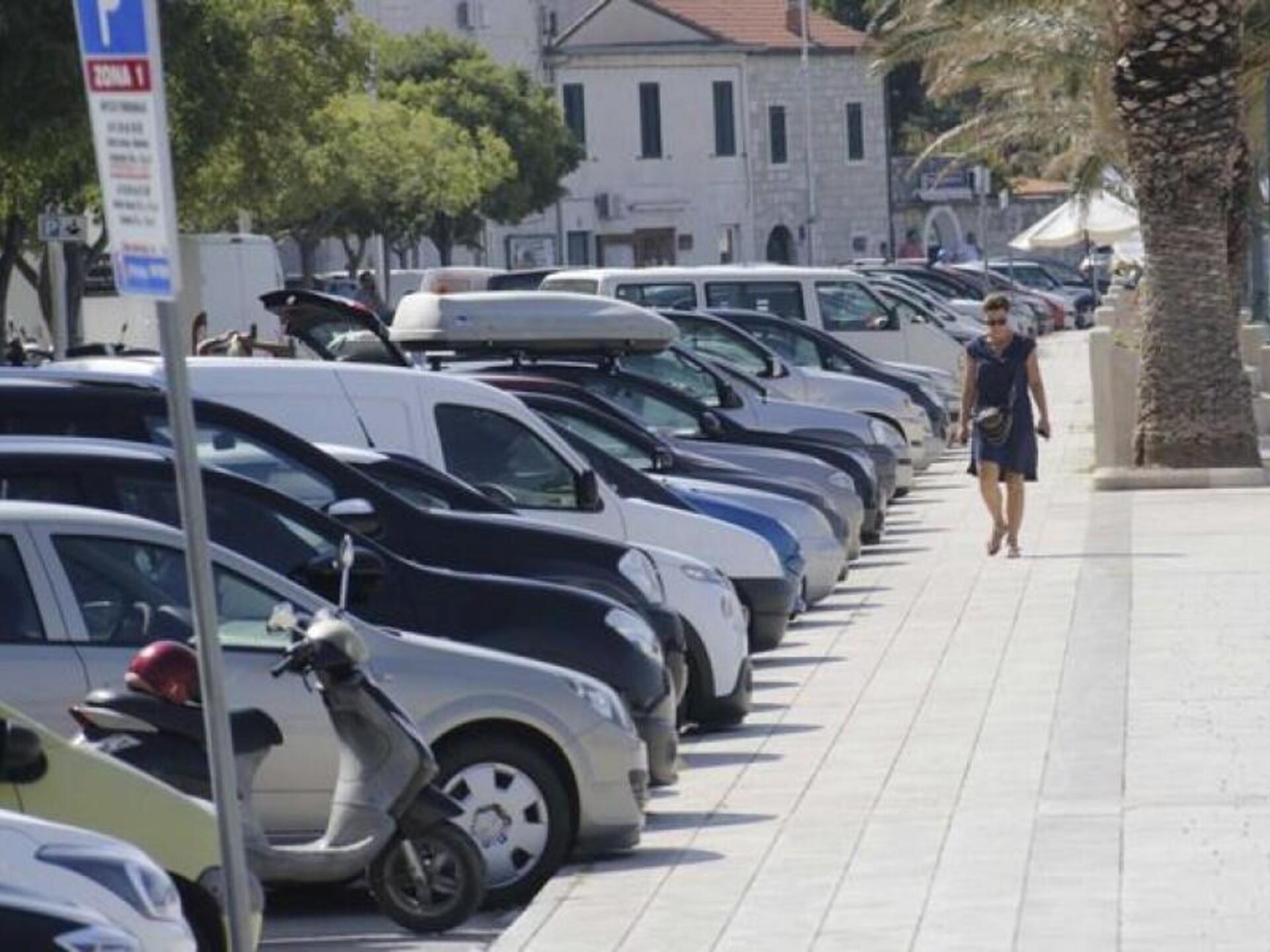 Parken in Makarska: Preise, Zonen und wichtige Infos für diesen Sommer